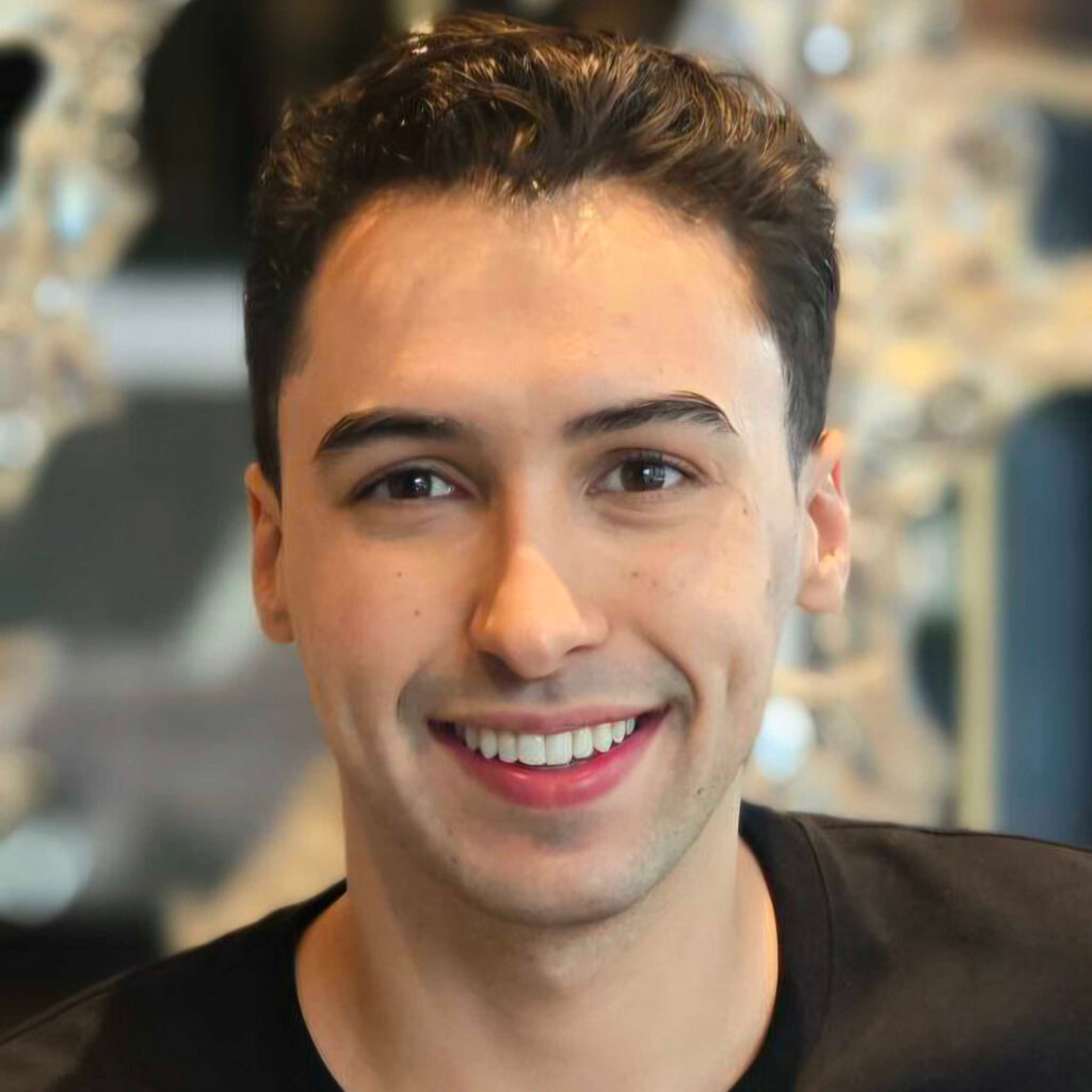 Pedro Miguel headshot