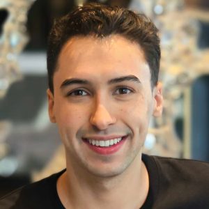 Pedro Miguel headshot
